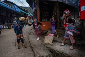 BIB: 
                            <button type="button" onclick="openModal(22795690)" class="btn btn-primary btn-sm float-right btn-popup" data-toggle="modal" data-target=".modal-high-quality">
                        <i class="fas fa-shopping-cart"></i> Add to Cart
                    </button>
                                            <button type="button" onclick="isThisMe(22795690, true)" class="btn btn-success btn-sm float-right btn-popup btn-isme hidden" data-toggle="tooltip" data-placement="bottom" title="นี่คือรูปของคุณใช่ไหม คลิกที่นี่เพื่อเอาเข้าอัลบั้ม">
                        <i class="fas fa-plus"></i> Add to album
                    </button>
                    <button type="button" onclick="isThisMe(22795690, false)" class="btn btn-warning btn-sm float-right btn-popup btn-isnotme hidden">
                        <i class="fas fa-ban"></i> Remove from album
                    </button>